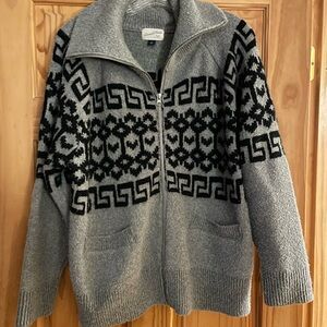 Universal Thread Gray and Black Zip Up Sweater